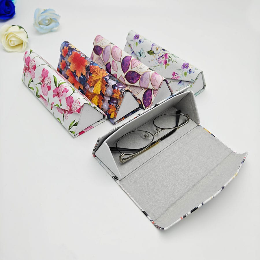 Folding case 