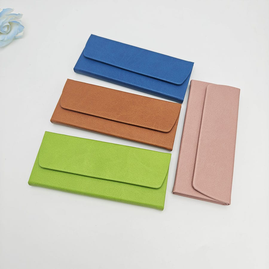 Folding case