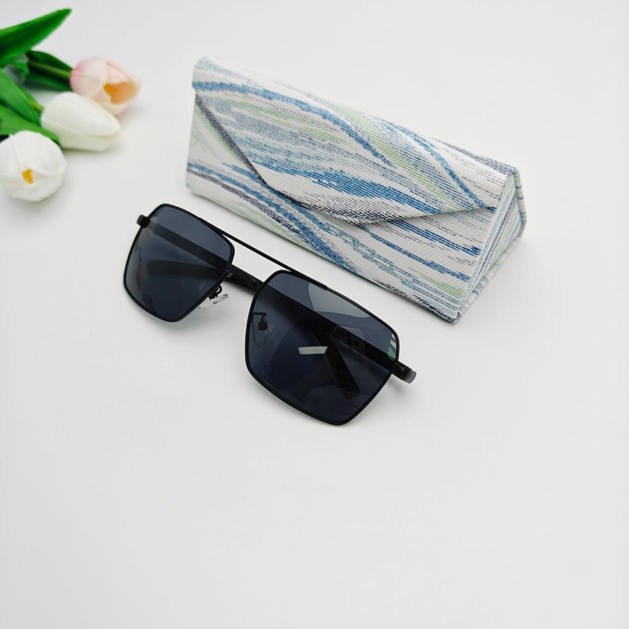 Folding case