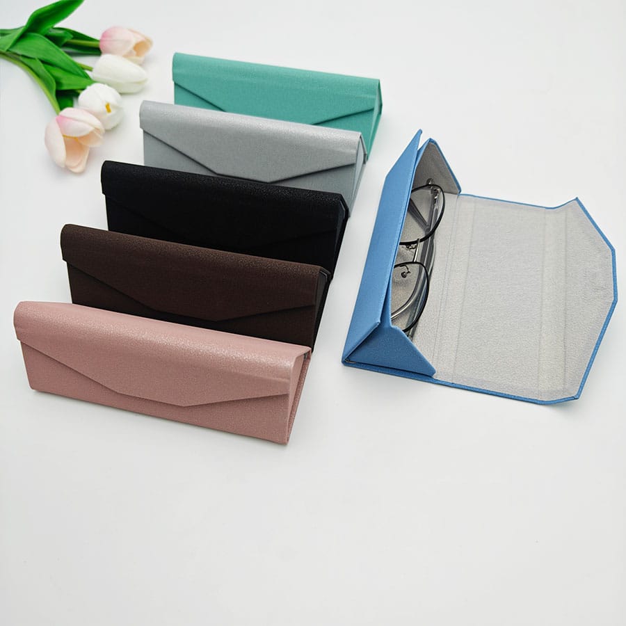 Folding case