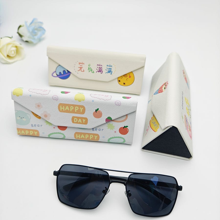 Folding case