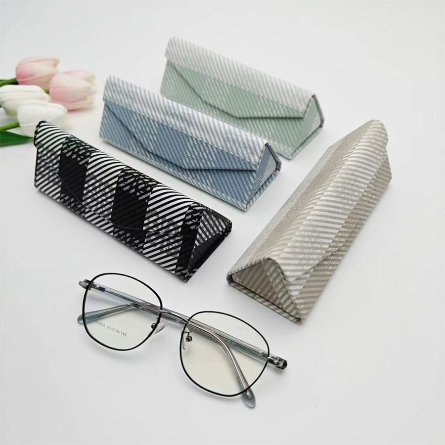 Folding case