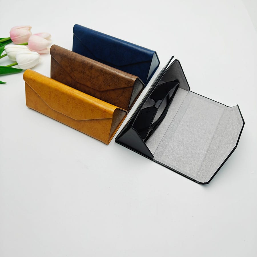 Folding case