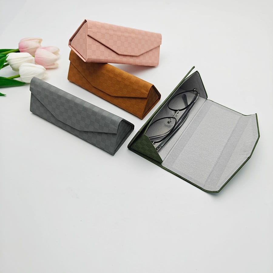Folding case