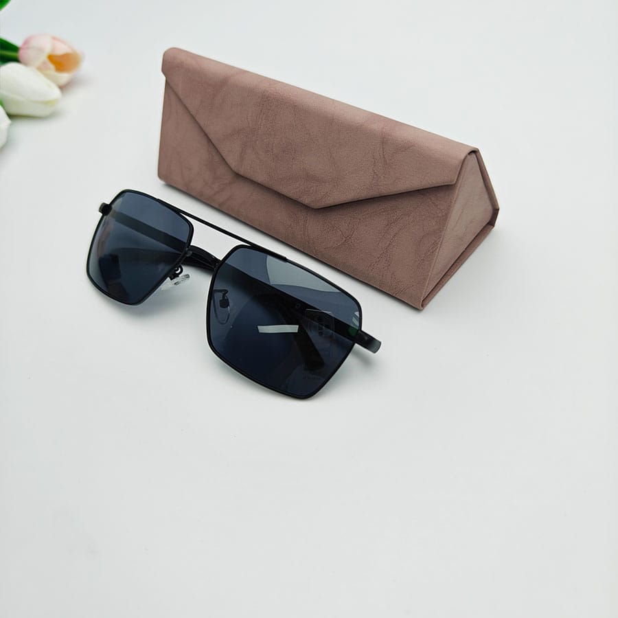 Folding case