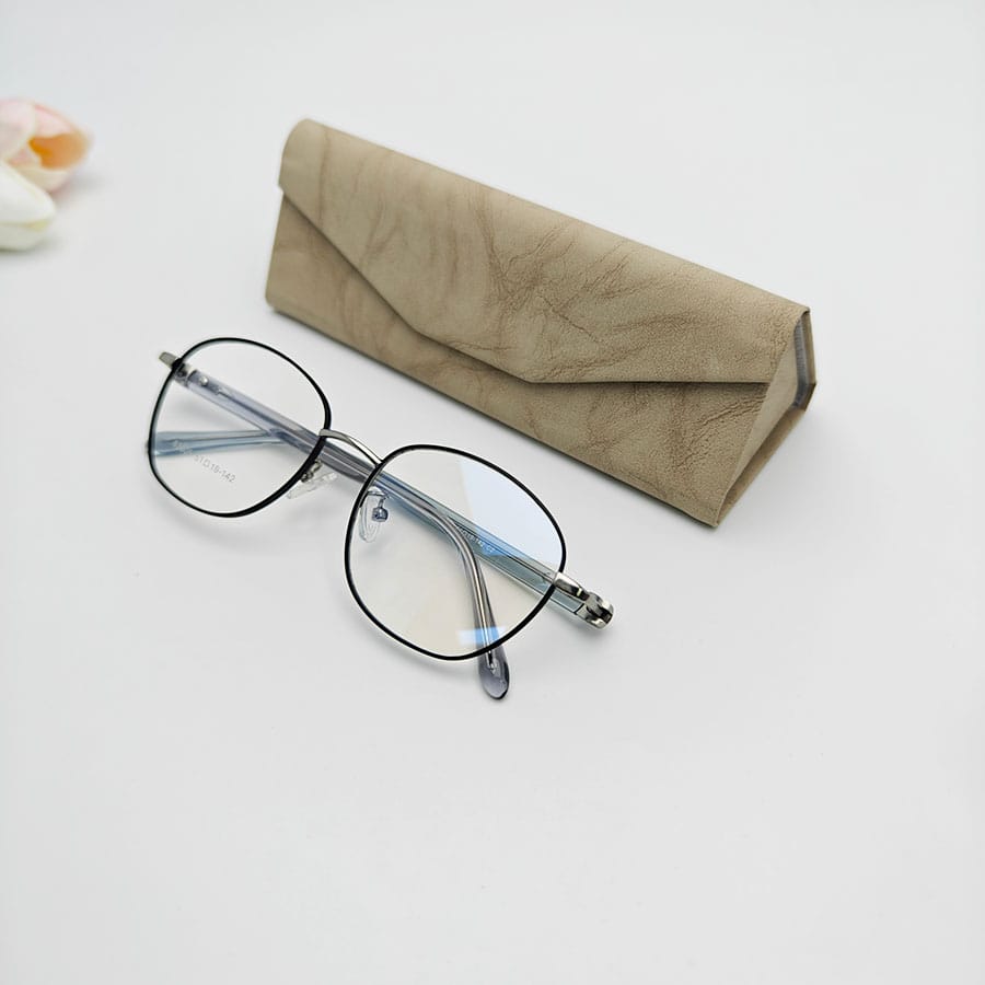 Folding case