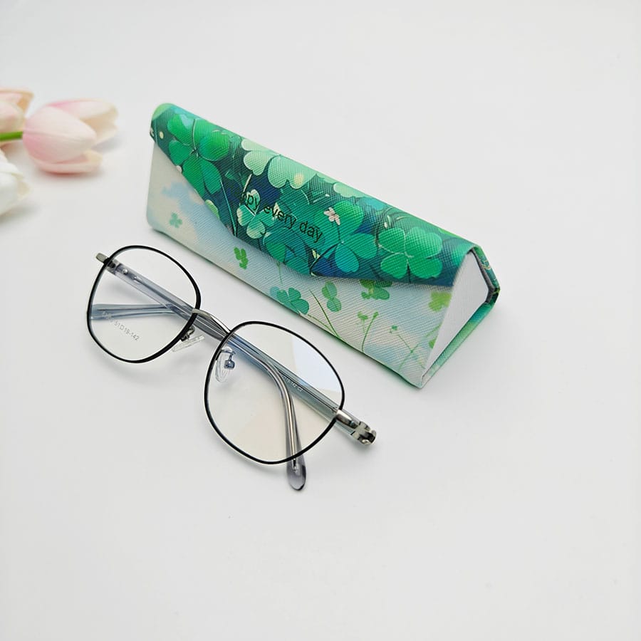 Folding case 