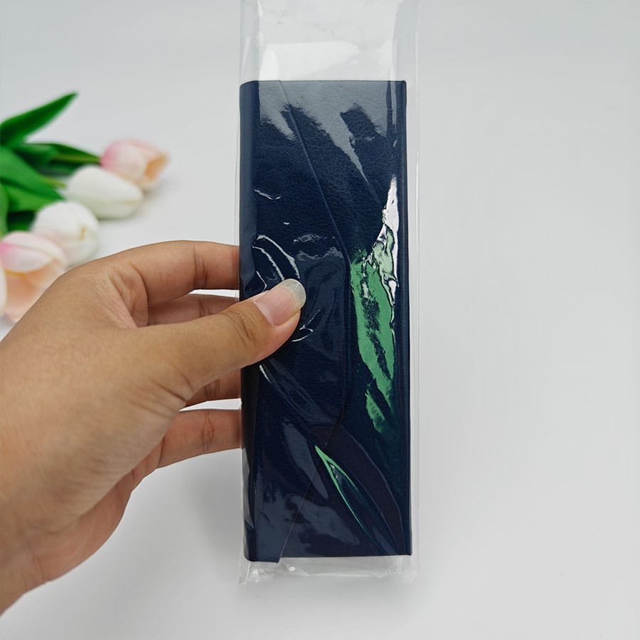 Folding box