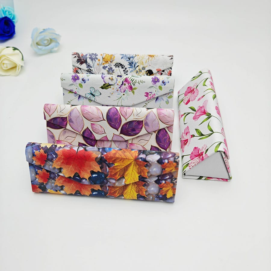 Folding case 
