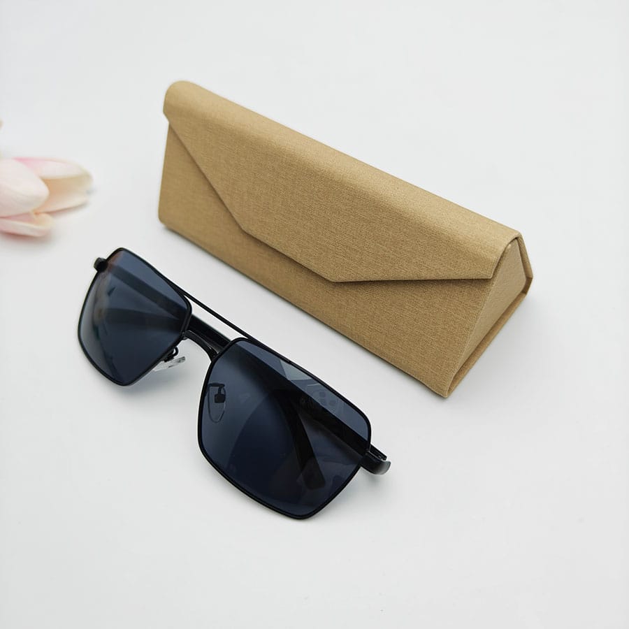 Folding case 