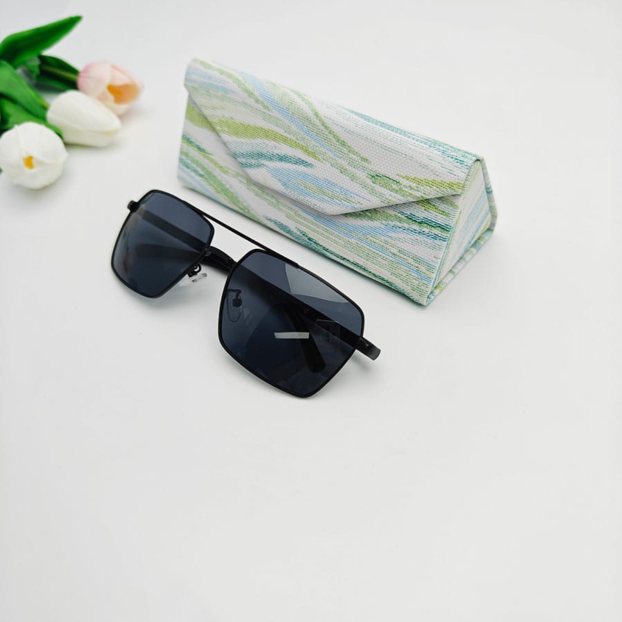 Folding case