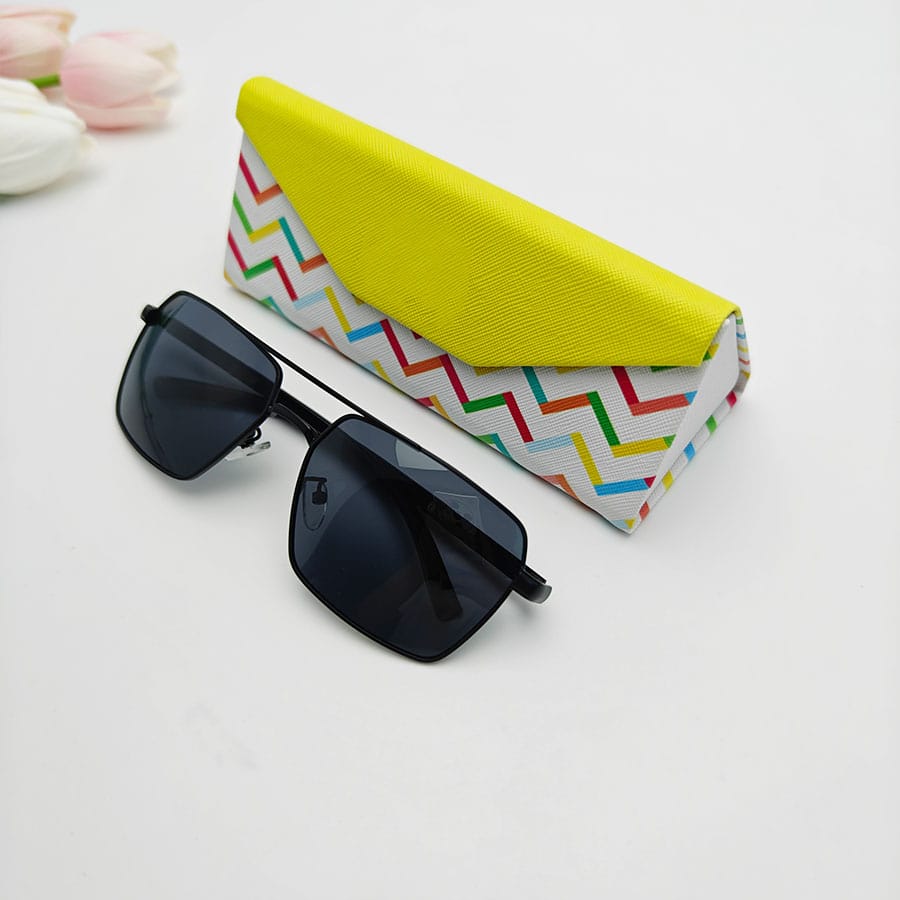 Folding case 