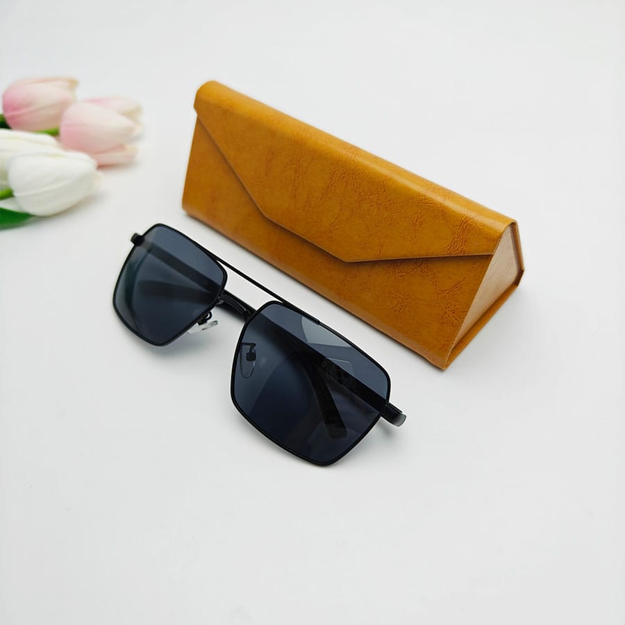 Folding case