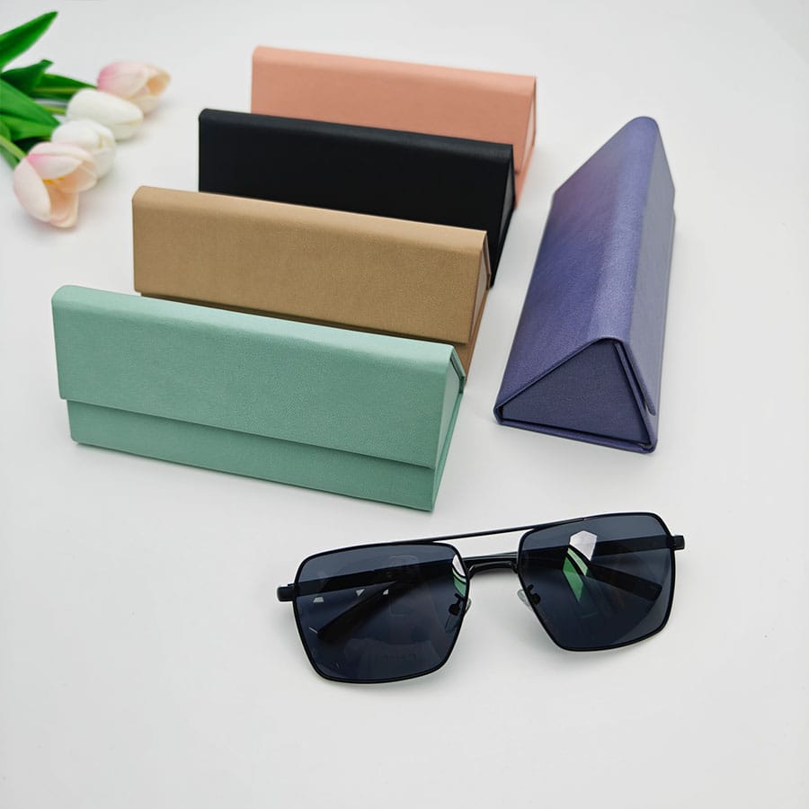Folding box