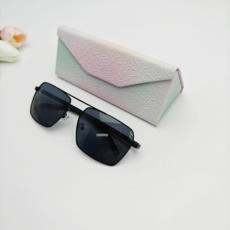 Folding case
