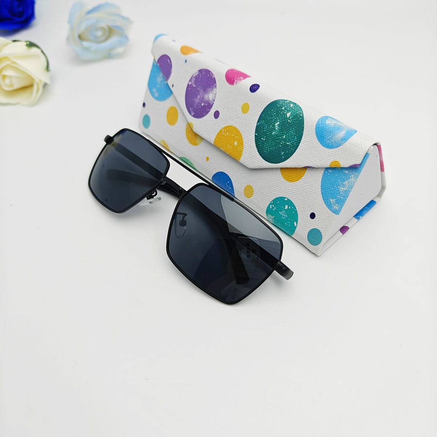 Folding case 