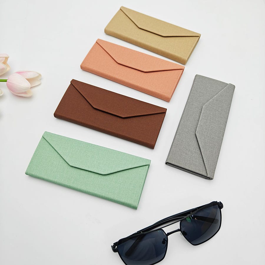 Folding case 