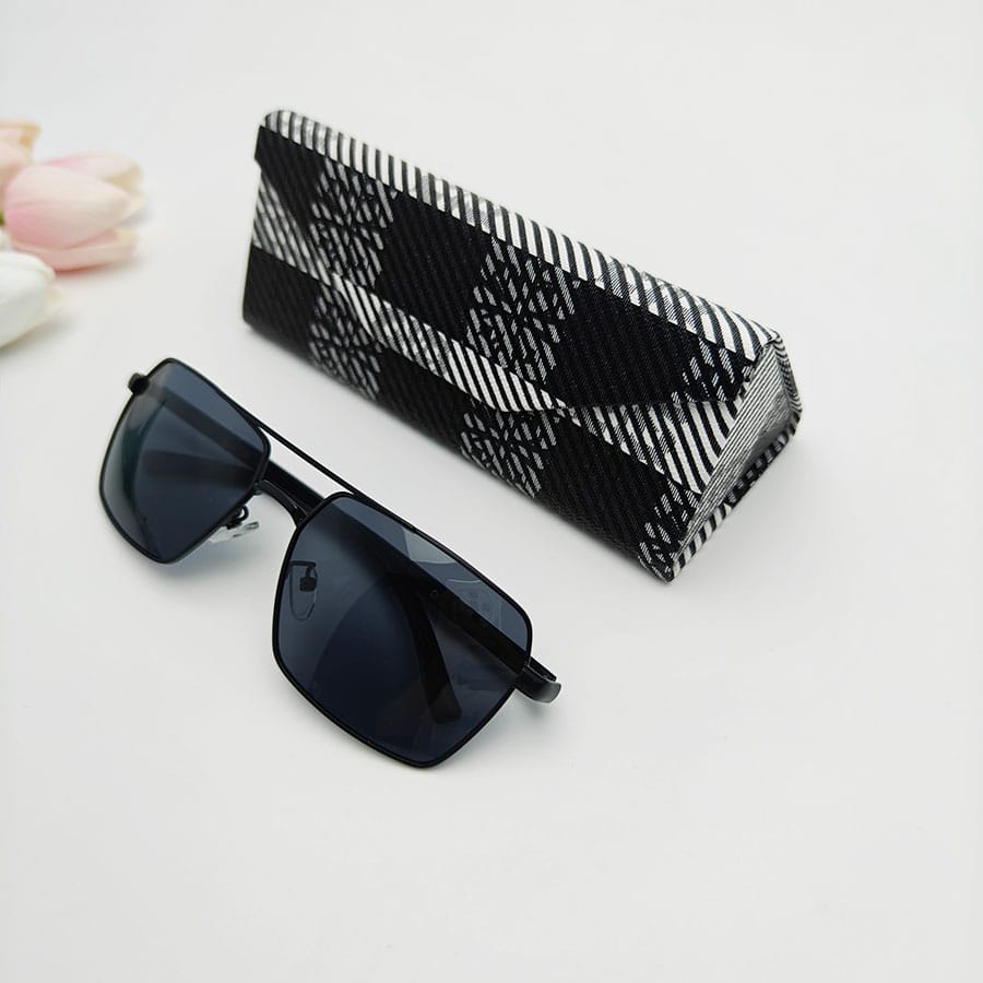 Folding case 
