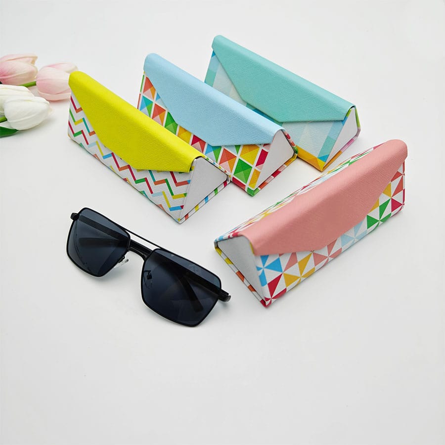 Folding case 