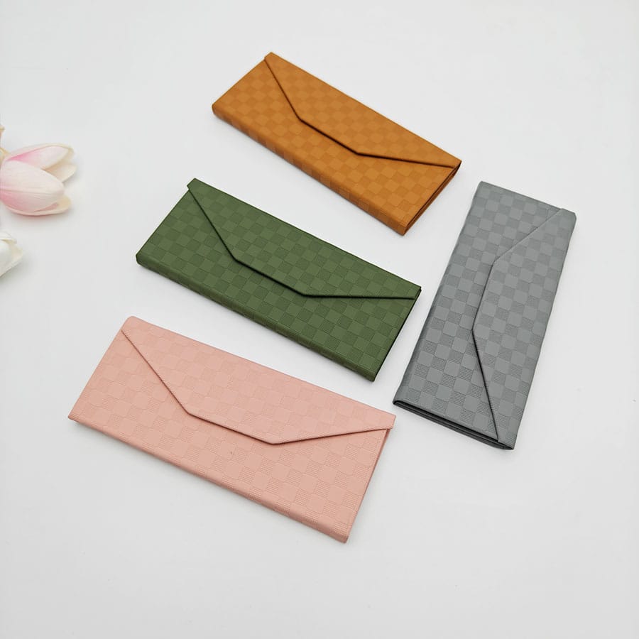 Folding case