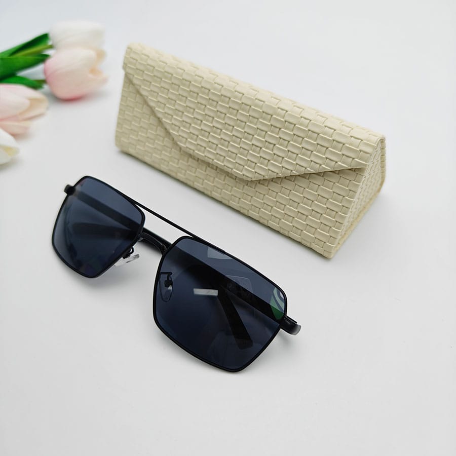 Folding case 