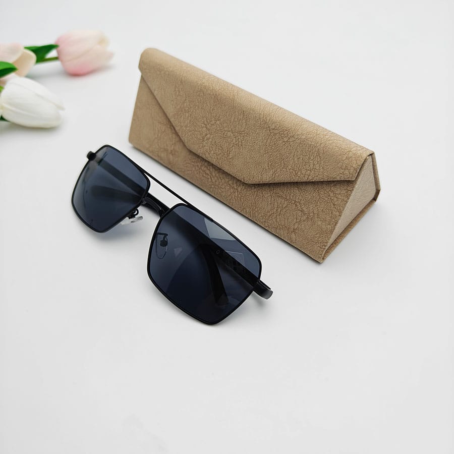 Folding case