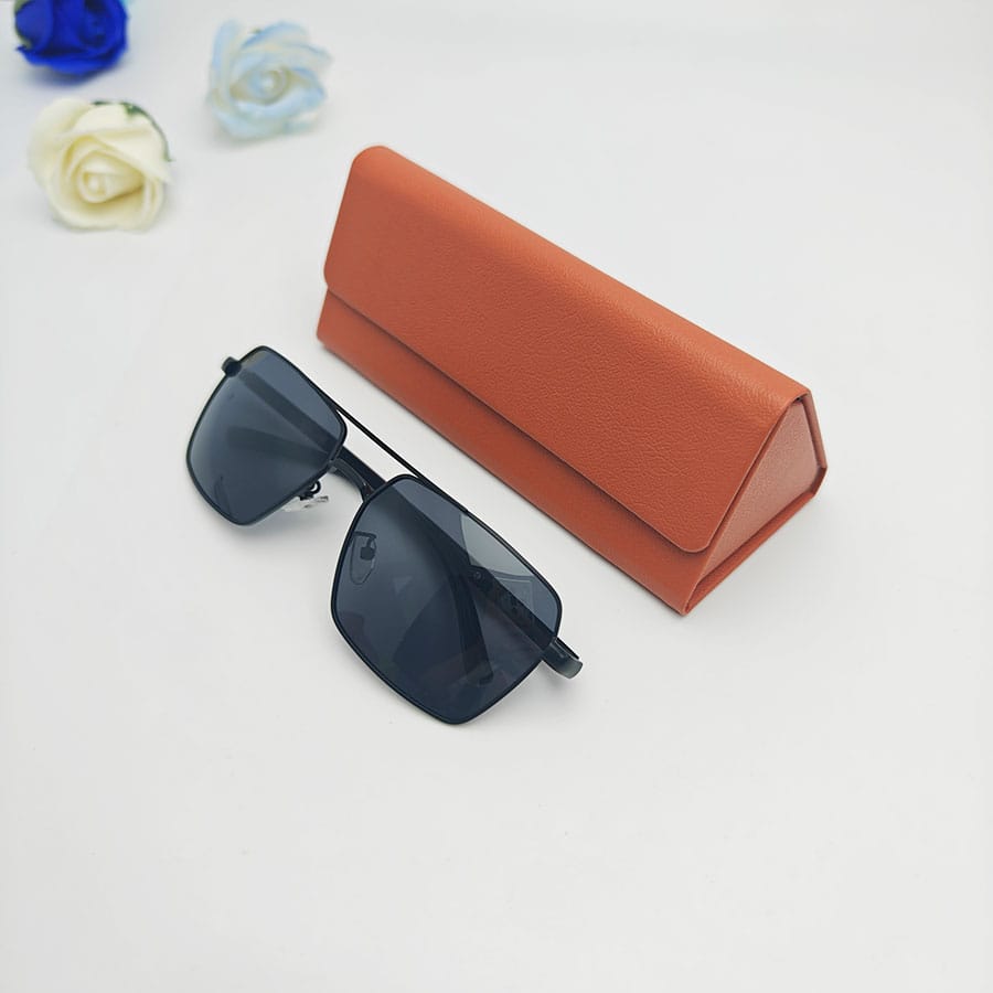 Folding case