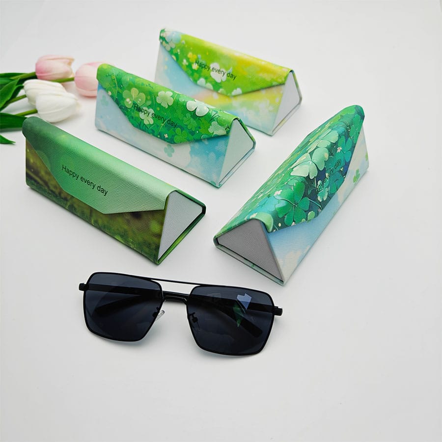Folding case 
