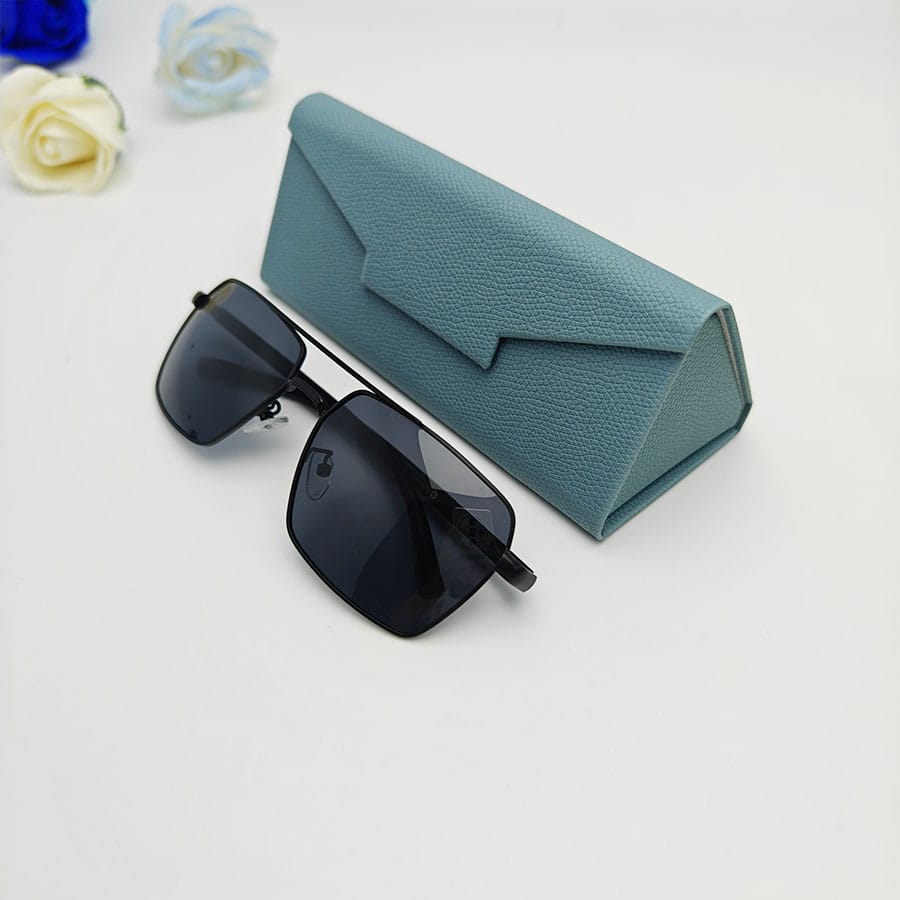 Folding case
