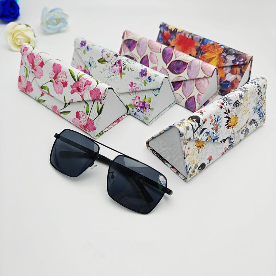 Folding case