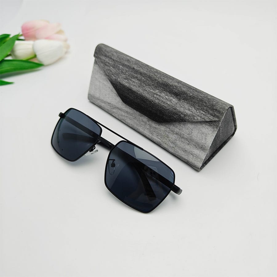 Folding case