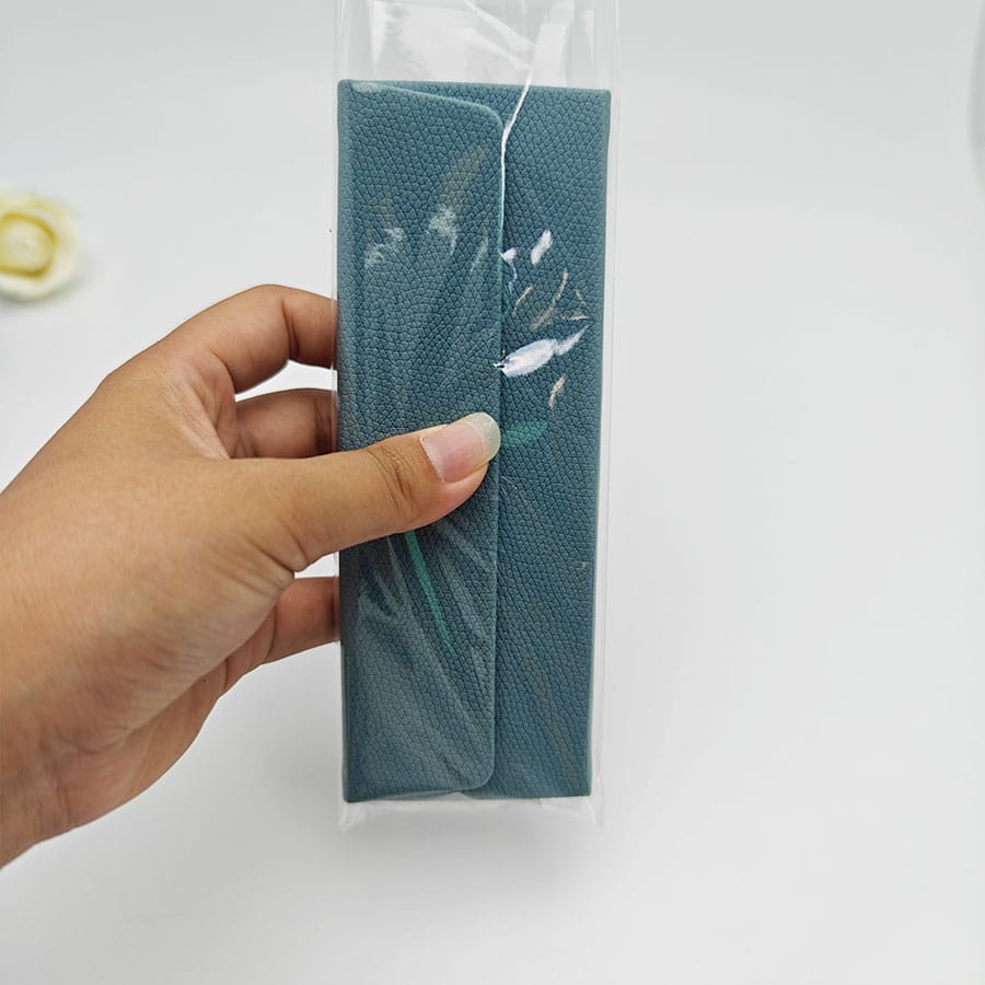 Folding case
