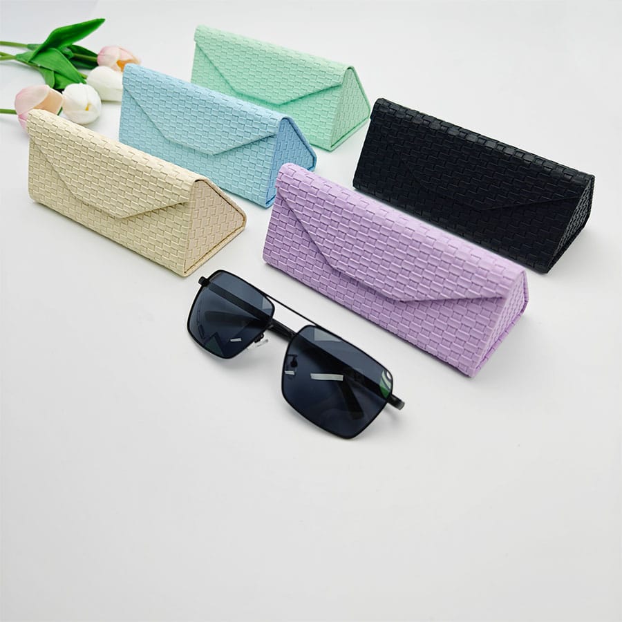 Folding case 