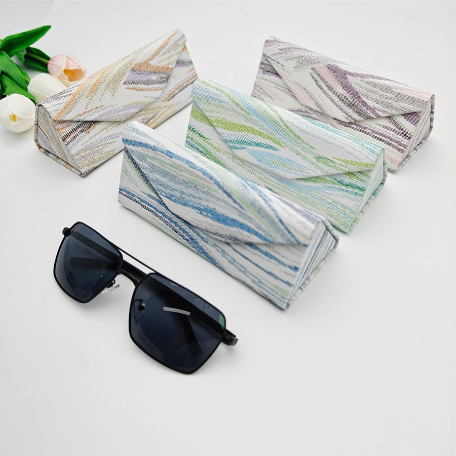 Folding case