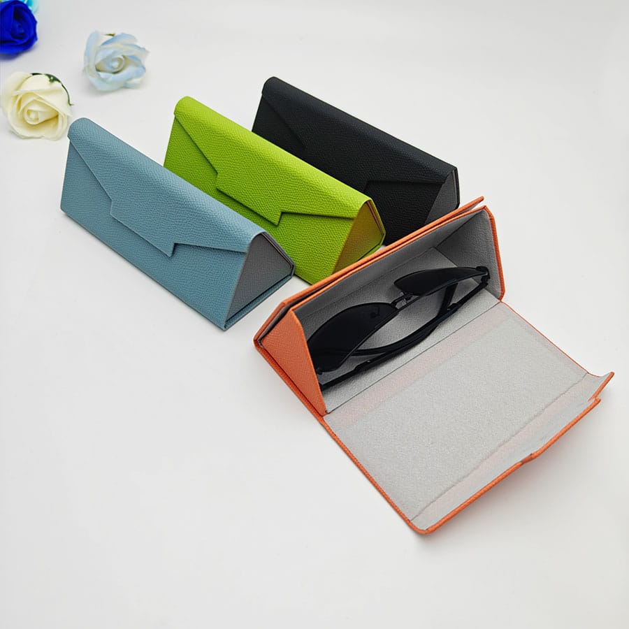 Folding case