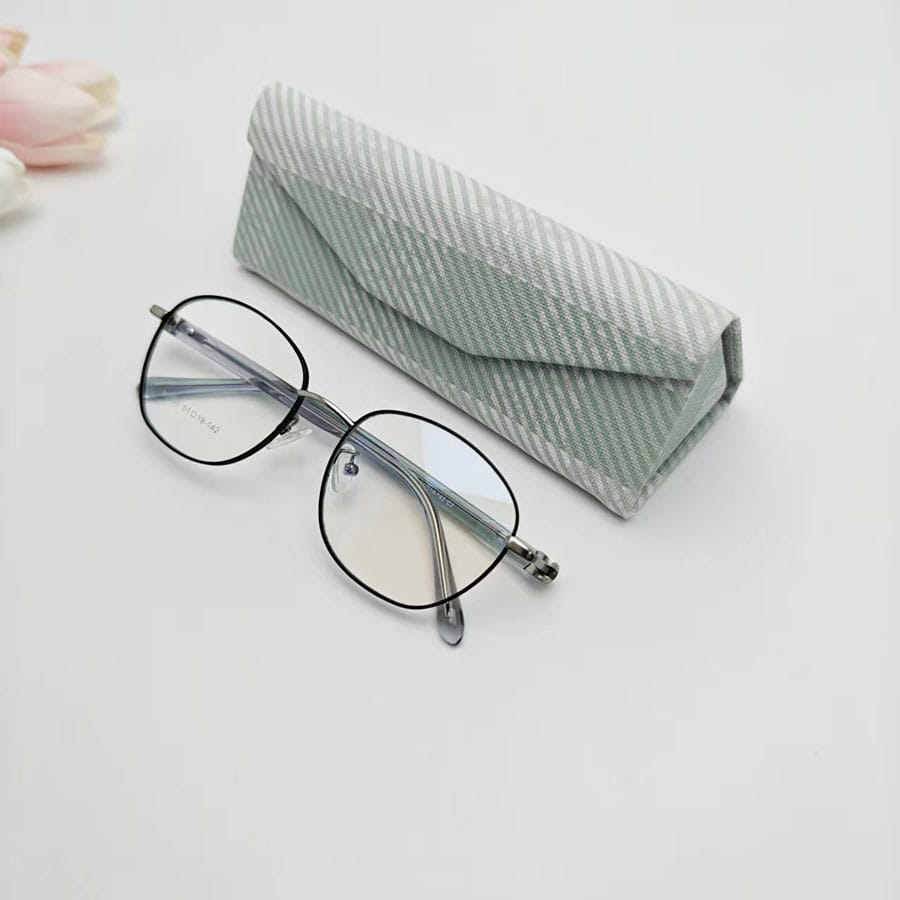 Folding case