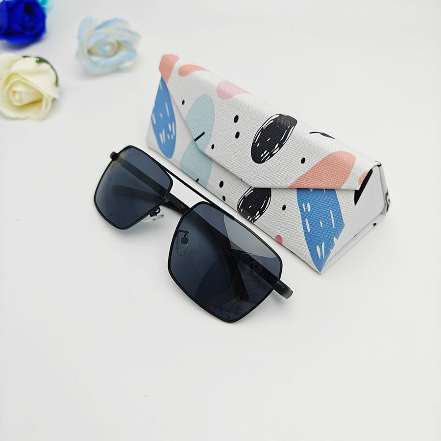 Folding case 