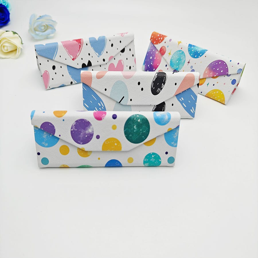Folding case 