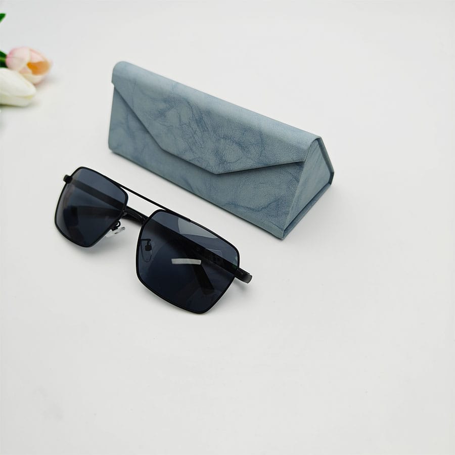 Folding case