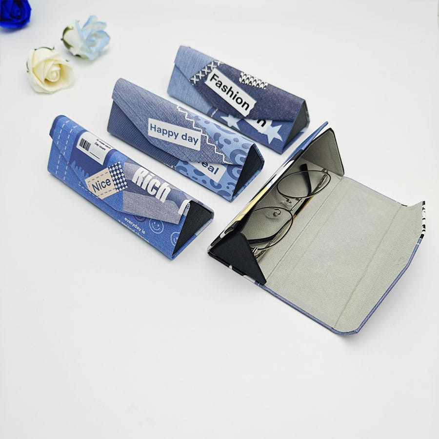 Folding case