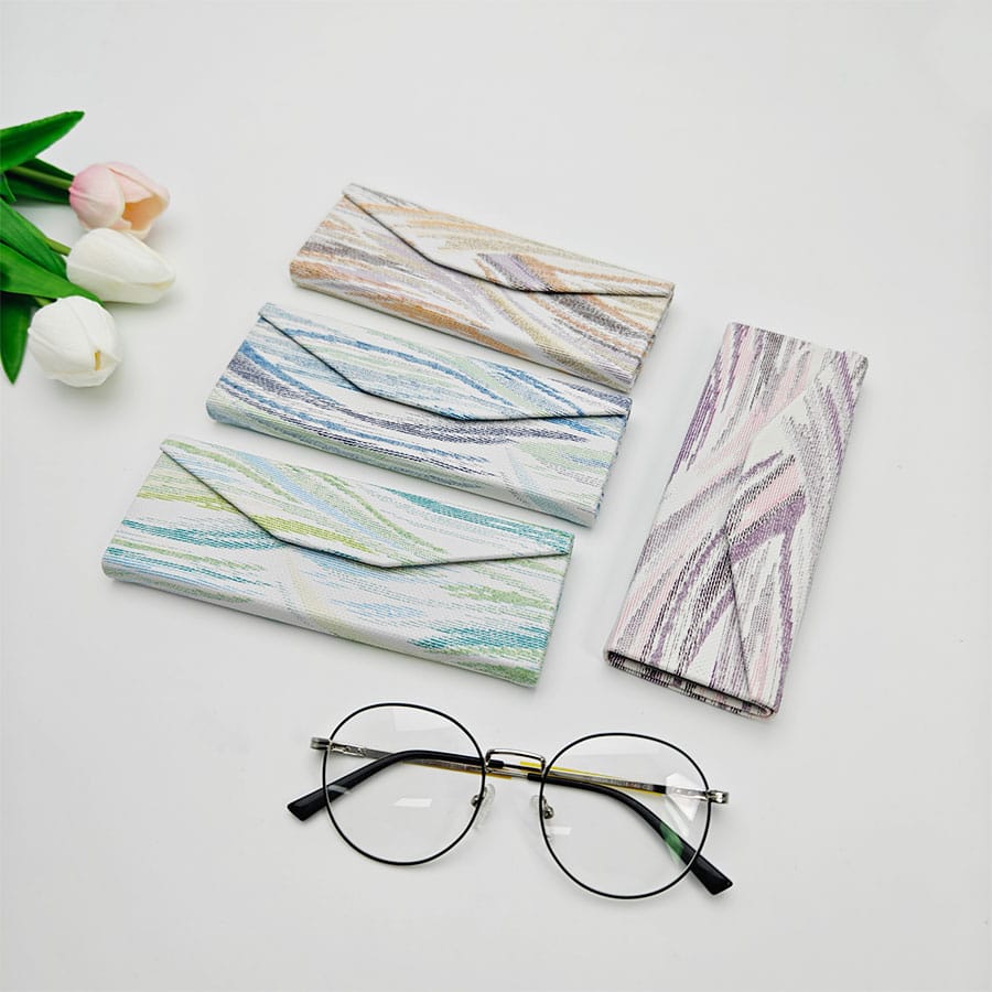 Folding case