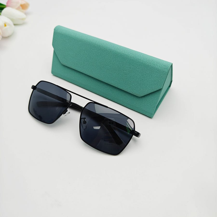 Folding case