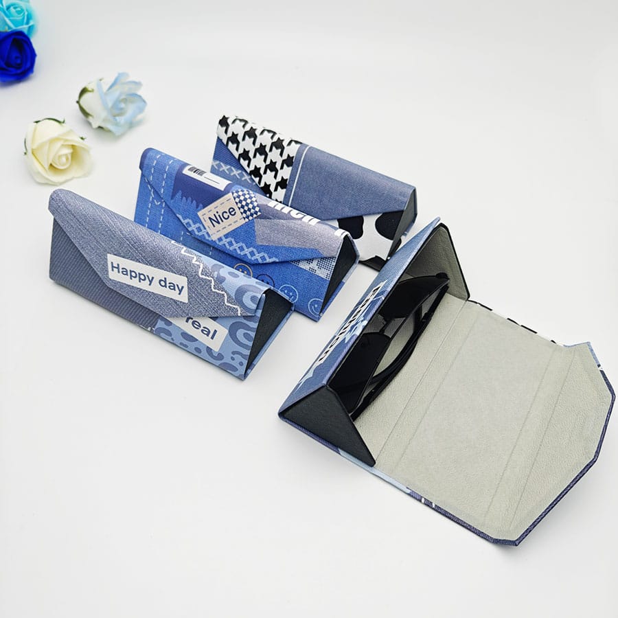 Folding case
