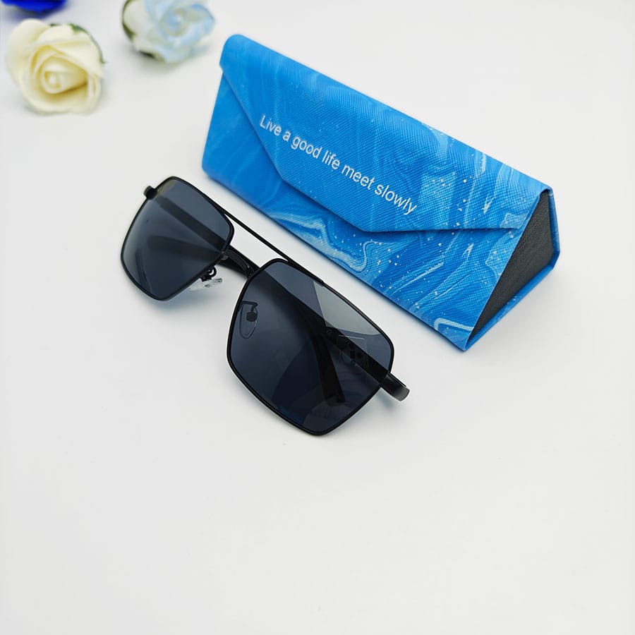 Folding case