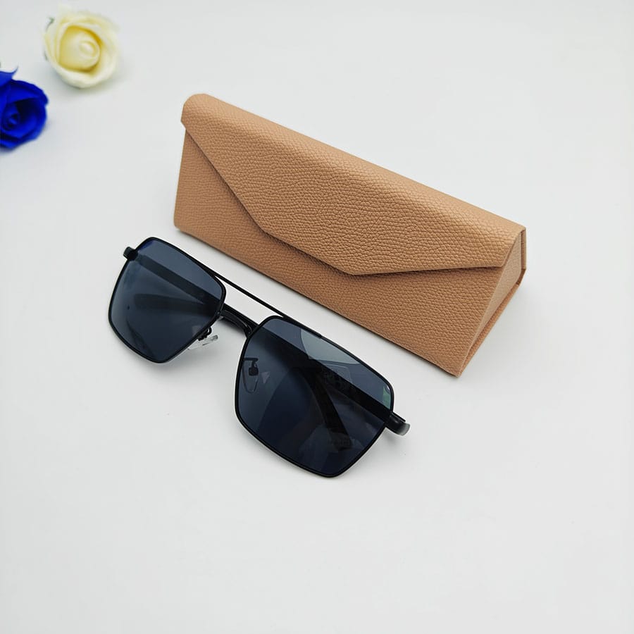 Folding case