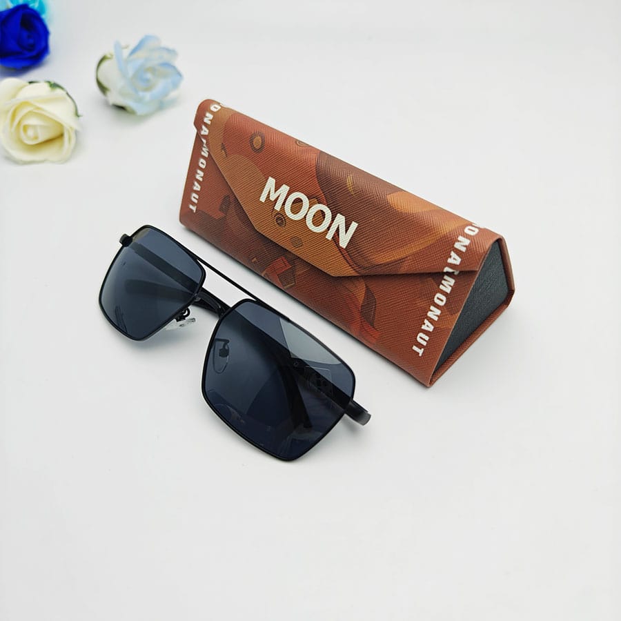 Folding case 