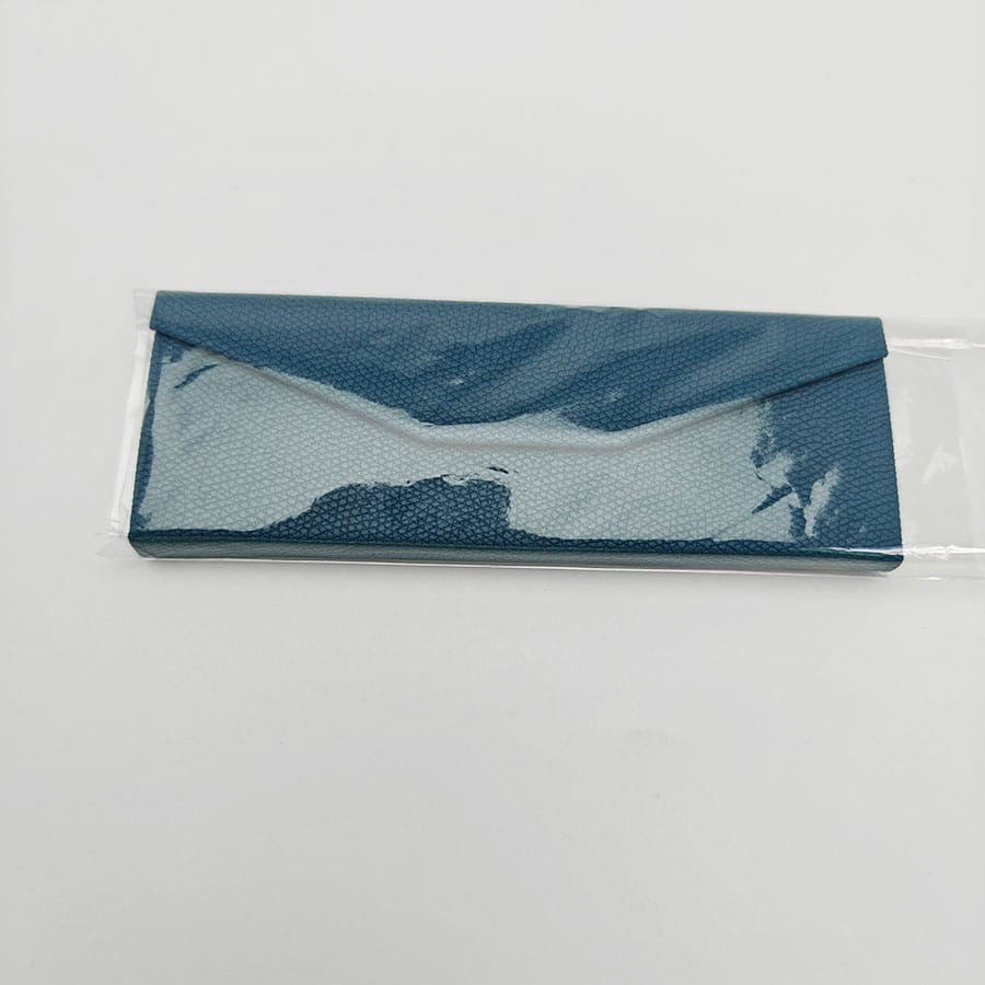 Folding case