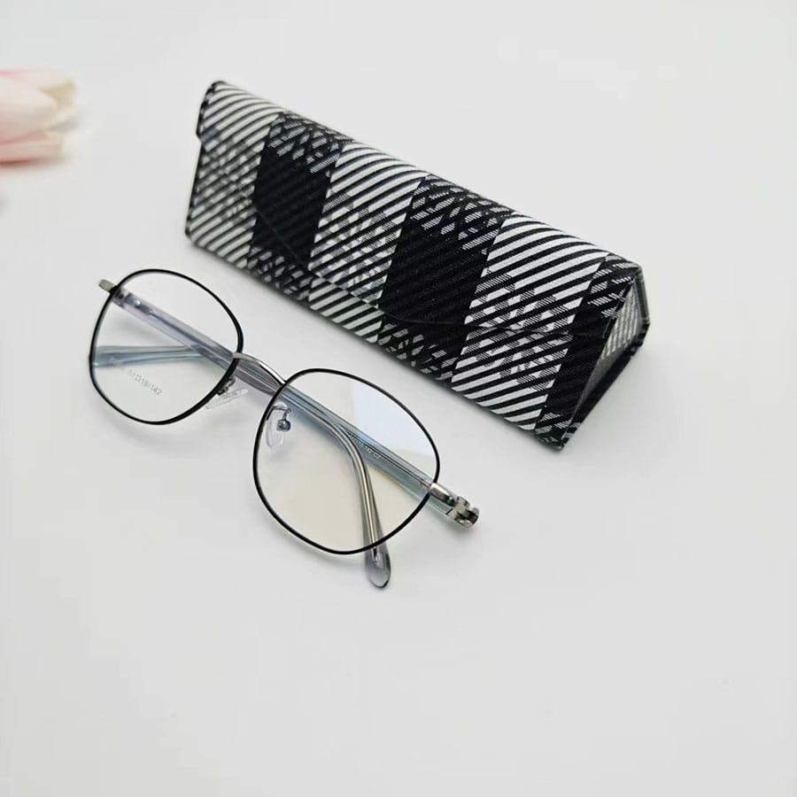 Folding case