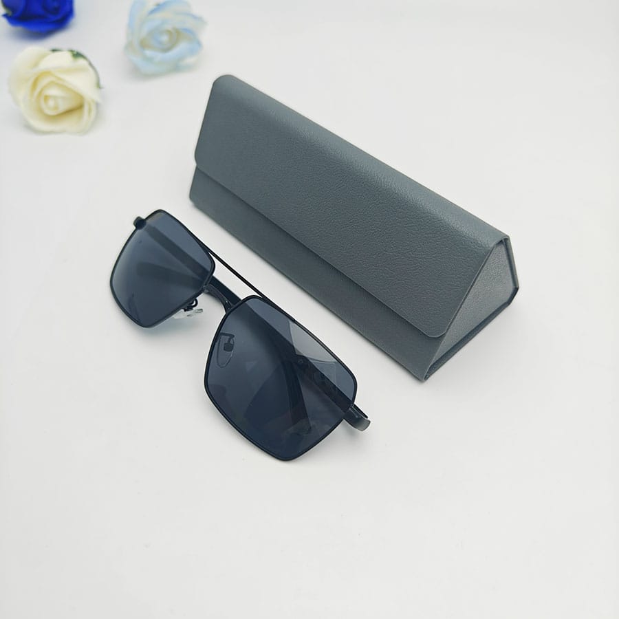 Folding case