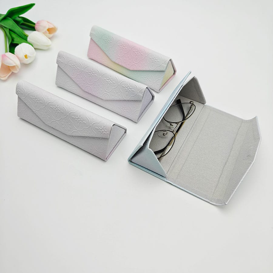 Folding case